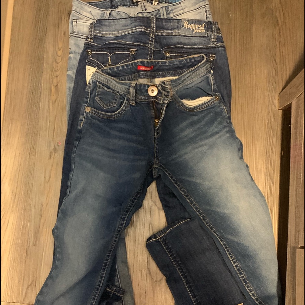 Woman’s jeans lot of 7 pairs